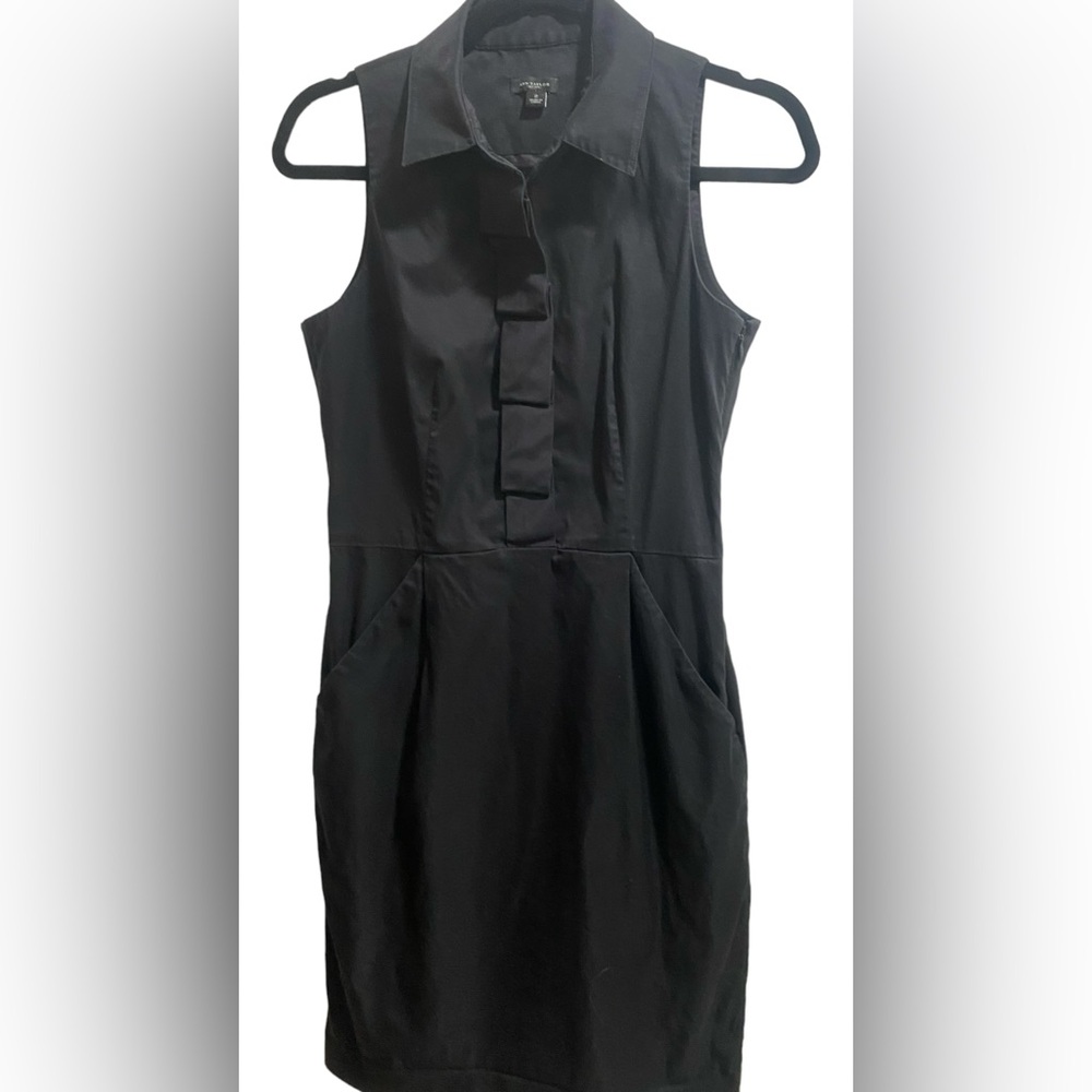 Ann Taylor Sleeveless Dress, Black size 2, Pleats‎ and Pockets EUC